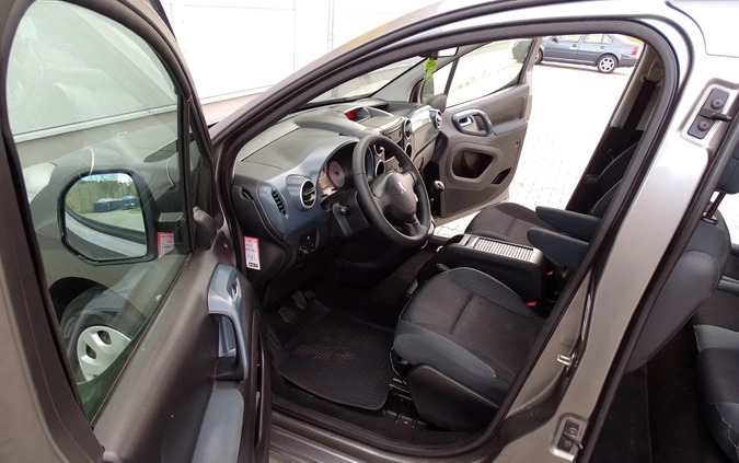 Peugeot Partner cena 24900 przebieg: 254000, rok produkcji 2012 z Gostynin małe 704